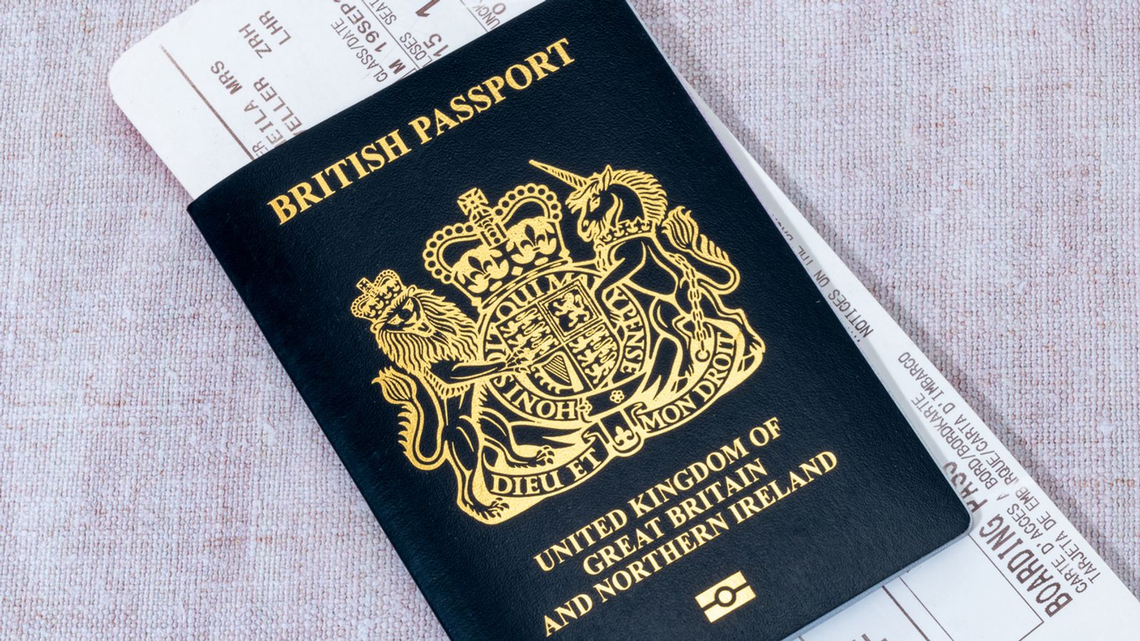 Fake uk passport
